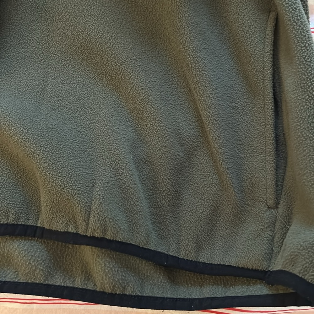 Pullover - Picture 3 of 4